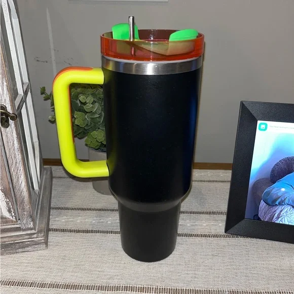 STANLEY Tumbler 40 oz Flowstate Quencher H2.0 BLACK NEON SPRING FLING PINK - Picture 11 of 16